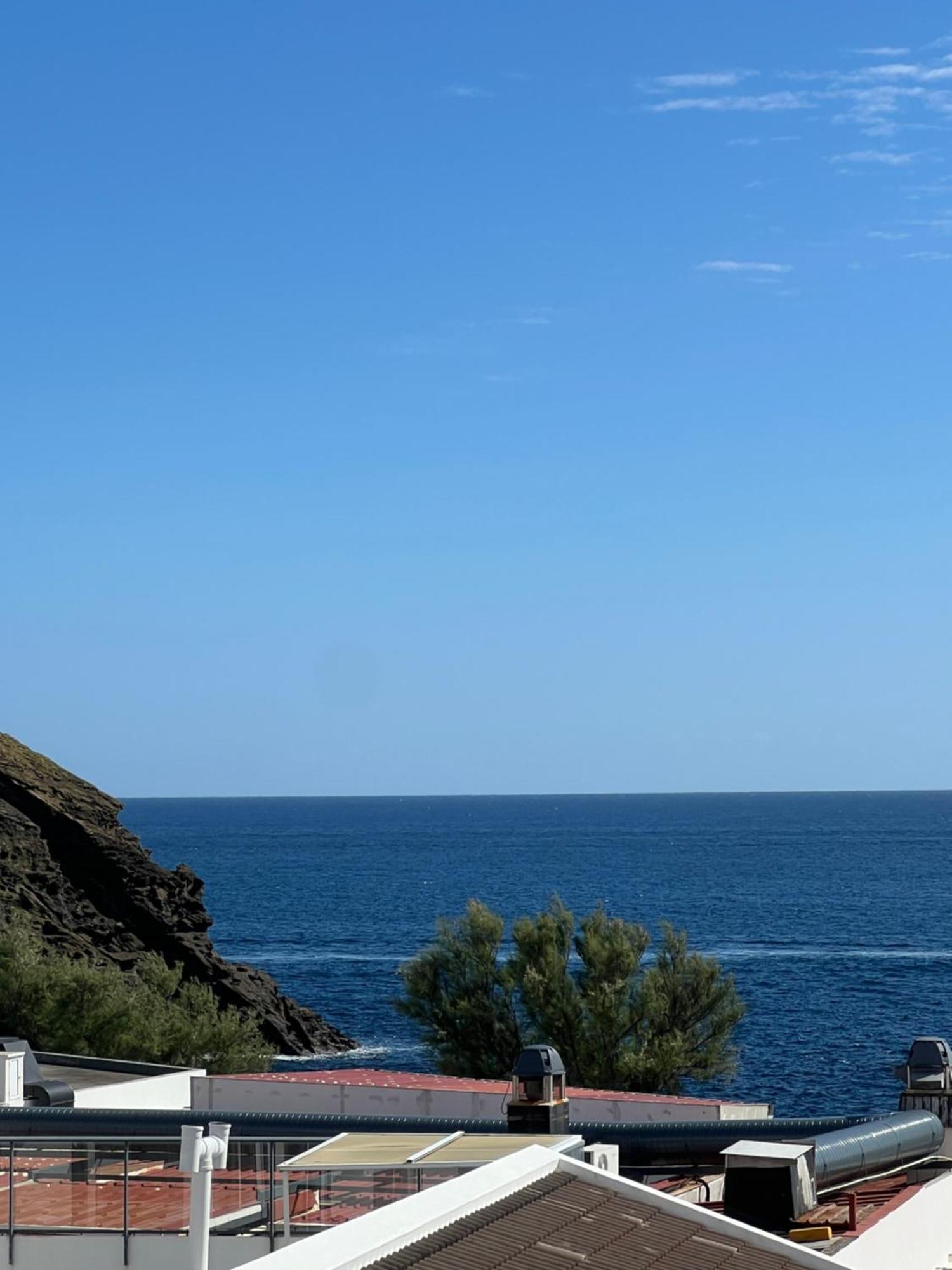 Casa A 2 Minutos A Pe De Piscina Natural Ponta Delgada Kültér fotó